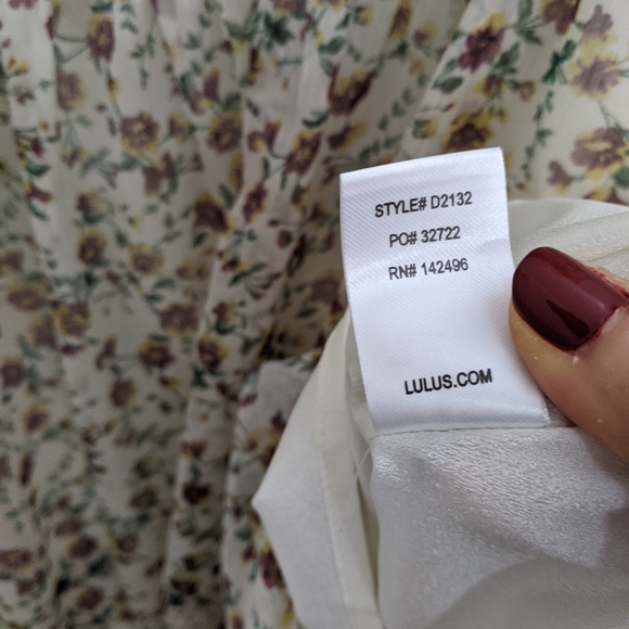 Lulu's | Off The Shoulder Floral Print Dress - Picture 6 of 9